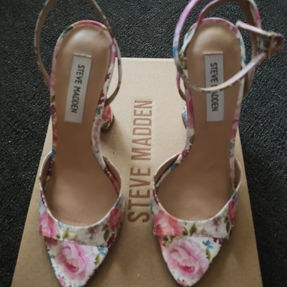 Steve Madden heals - Picture 2 of 2